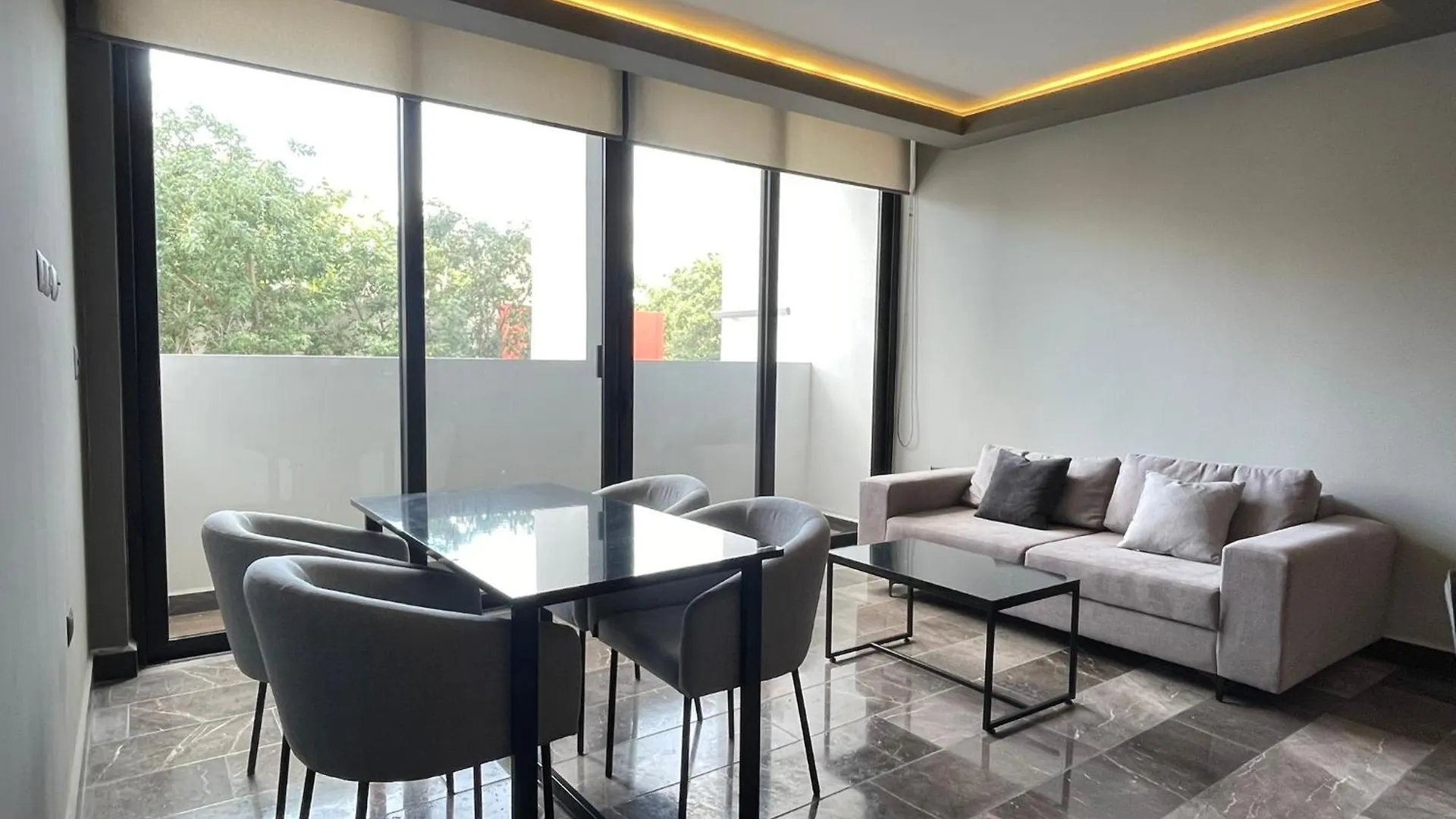 Escape Romantico De Ensueno Con Vista Al Cielo Merida Apartment